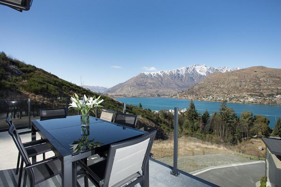 Okataina - Means Place Of Laughter, Luxury Retreat Queenstown Exterior foto
